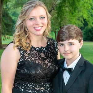 Meet your Posher, Howard